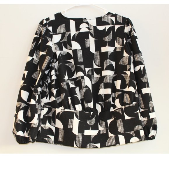 NWOT, Ann Taylor, Black Geo-Print Blouse, Size S - Picture 2 of 2